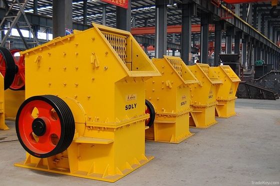 First And Secondary Crushing Stages Hammer Mill Crusher With Large Crushing Ratio