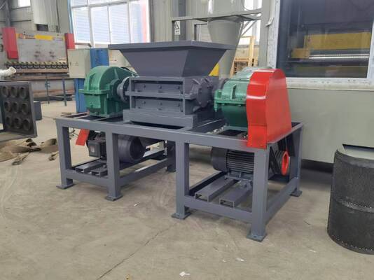 Environmentally Friendly Energy Saving And Widely Applicable Plastic Shredder