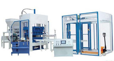 Máquina de fatura de tijolos funcional do Flyash da máquina da metalurgia de QT12-15D multi