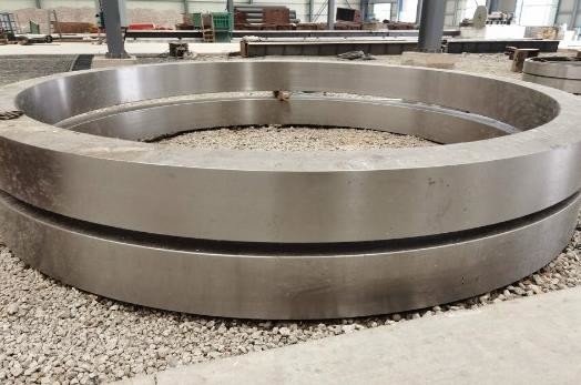 Engrenagem da estufa giratória das peças sobresselentes da máquina de mineração e carcaças e forjamentos do pneumático