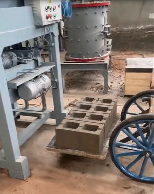 Máquina pequena do tijolo apropriada para a escória vermelha de alumínio do cascalho da areia da escória