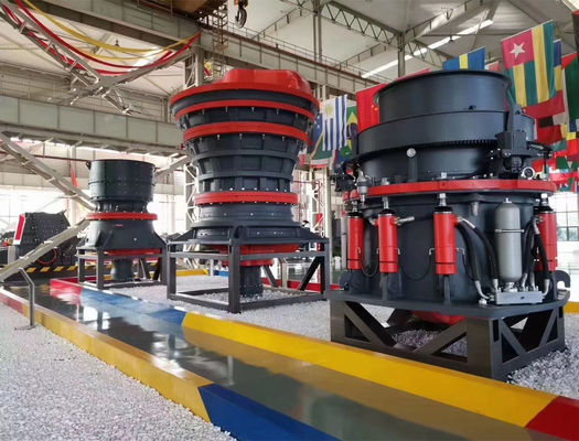 Máquina móvel do triturador de pedra do cone 1200TPH da mola concreta