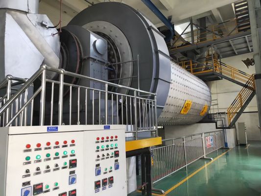 Máquina de moedura do moinho de bola da rocha da pequena escala 600m3 500tph para a indústria de cimento de mineração